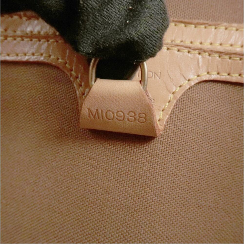 💎✨STUNNING✨💎AUTHENTIC Louis Vuitton Ellipse MM - Picture 16 of 16